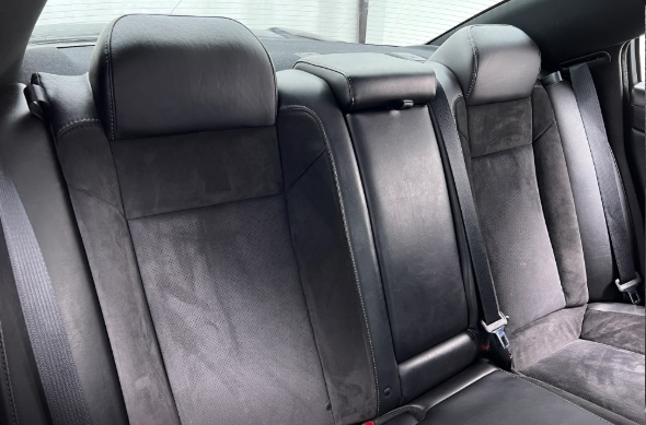 Used 2019 Dodge Charger GT w/ Plus Group RWD image 8