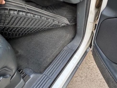 Used 2001 Chevrolet Silverado 1500 LS w/ Off-Road Chassis Pkg image 20