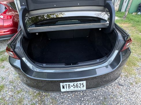 Used 2024 MAZDA MAZDA3 s FWD image 6