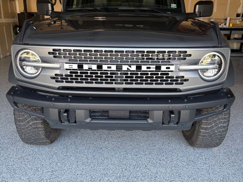 Used 2023 Ford Bronco Badlands w/ Sasquatch Package AWD/4WD image 1