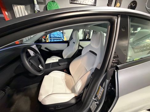 Used 2025 Tesla Model 3 Performance image 8