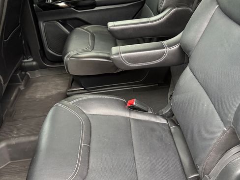 Used 2023 Ford Explorer ST w/ Equipment Group 401A image 8