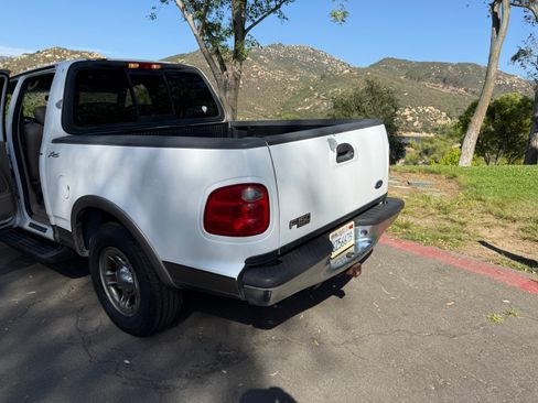 Used 2002 Ford F150 2WD SuperCrew image 5