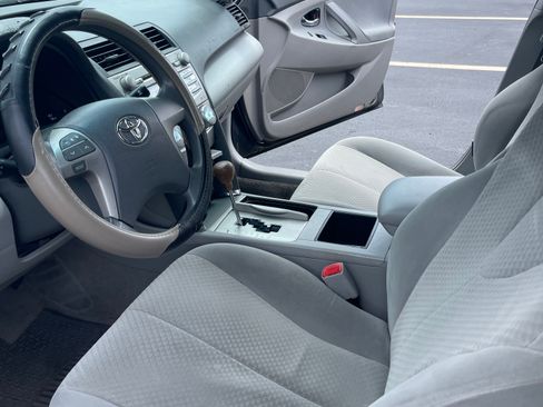 Used 2009 Toyota Camry LE image 5