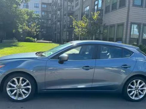 Used 2015 MAZDA MAZDA3 s Grand Touring image 4