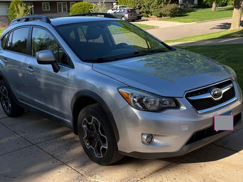 Used 2014 Subaru Crosstrek 2.0i Premium AWD/4WD image 4