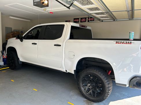 Used 2023 Chevrolet Silverado 1500 Custom Trail Boss image 1