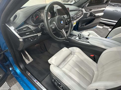 Used 2017 BMW X6 M image 31