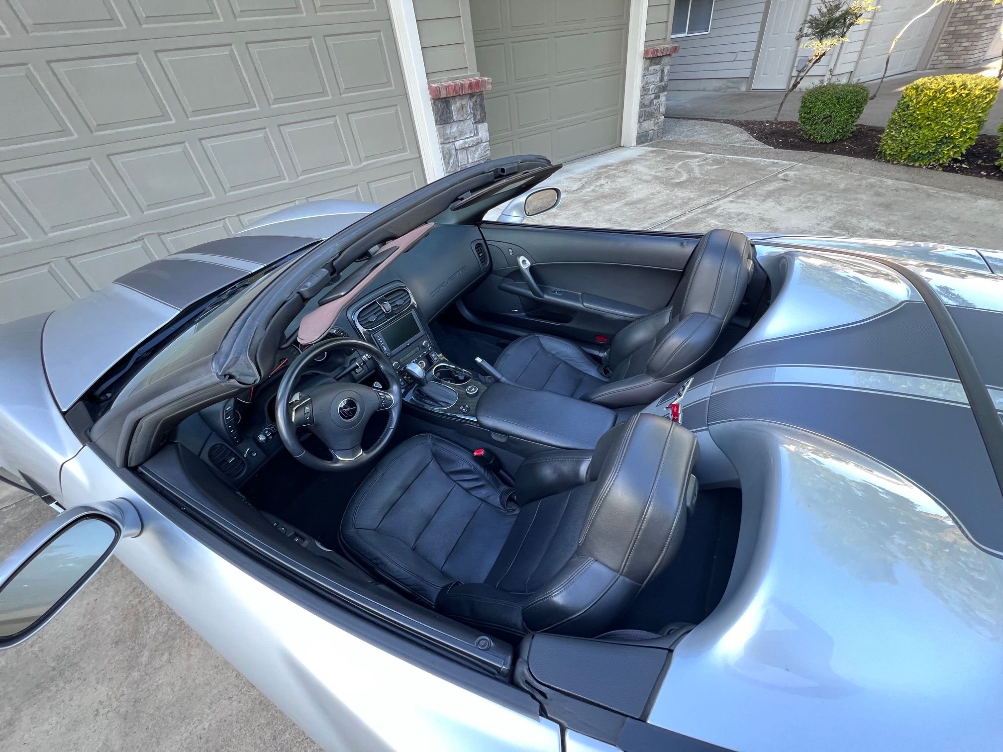 Used 2012 Chevrolet Corvette Grand Sport w/ 3LT Preferred Equipment Group RWD image 6