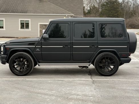 Used 2017 Mercedes-Benz G 63 AMG 4MATIC image 4