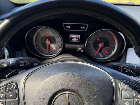 Used 2016 Mercedes-Benz GLA 250 image 23