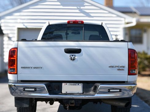 Used 2006 Dodge Ram 3500 Truck SLT image 5