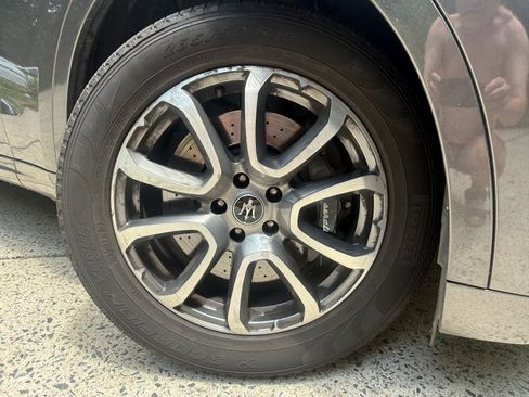 Used 2020 Maserati Levante S AWD/4WD image 15