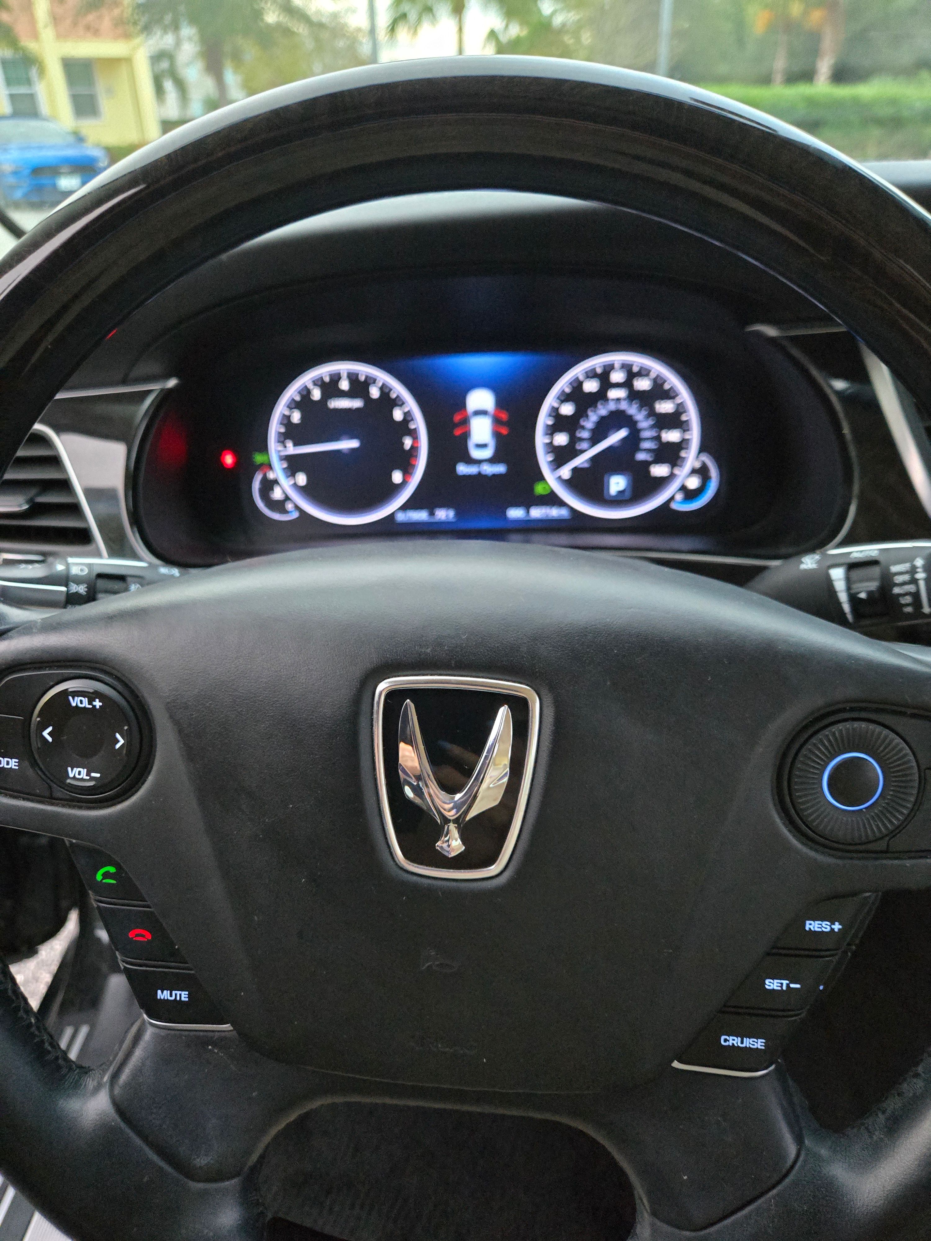 Used 2014 Hyundai Equus Ultimate RWD image 15