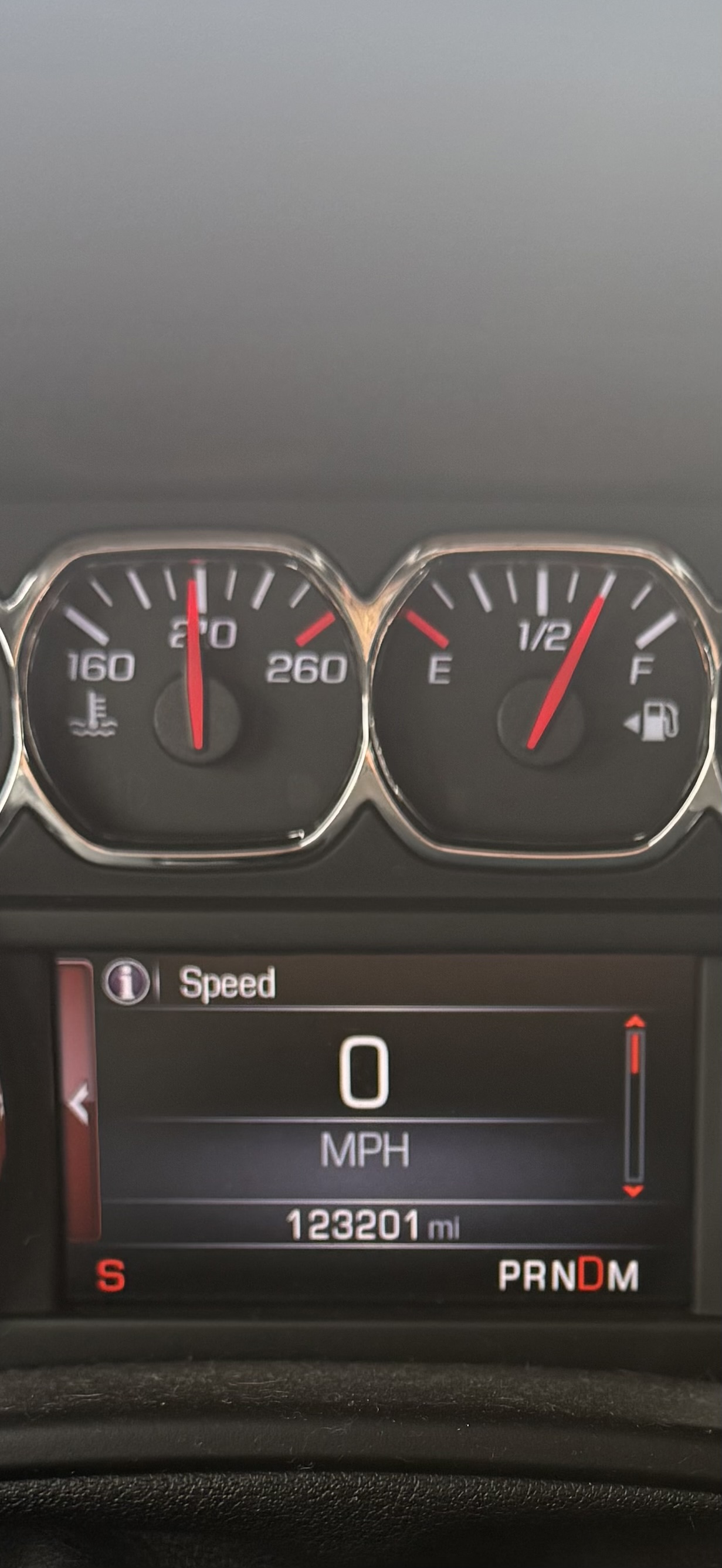 Used 2015 GMC Yukon SLT w/ HD Trailering Package RWD image 12