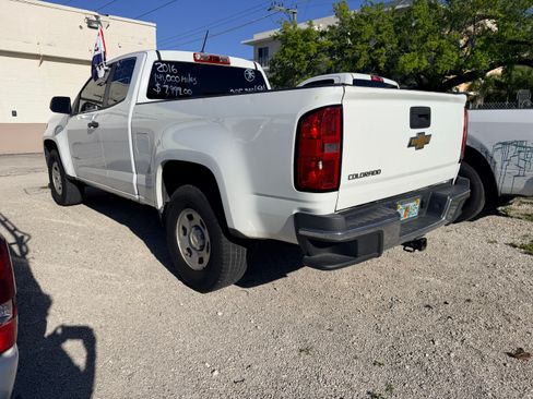 Used 2016 Chevrolet Colorado W/T w/ WT Convenience Package image 2