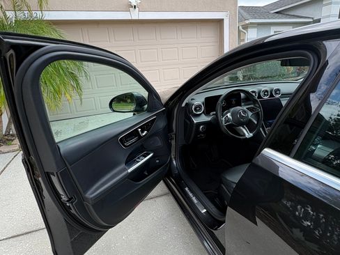 Used 2022 Mercedes-Benz C 300 C 300 Sedan 4D image 4