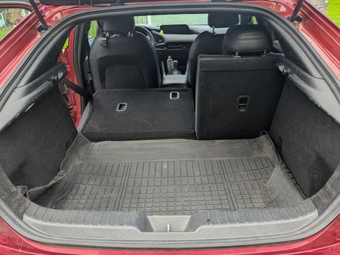 Used 2019 MAZDA MAZDA3 AWD Hatchback image 16