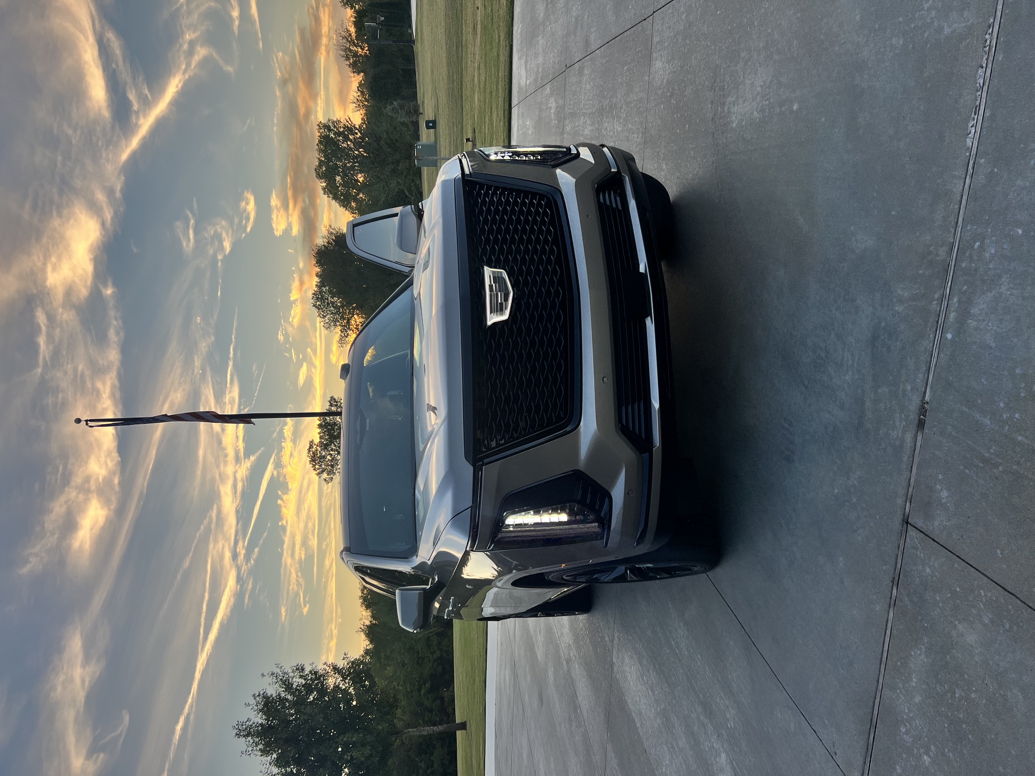 Used 2025 Cadillac Escalade Sport Platinum w/ LPO, ONYX Package AWD/4WD image 14
