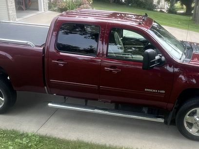 Used 2014 GMC Sierra 2500 SLT w/ SLT Convenience Package