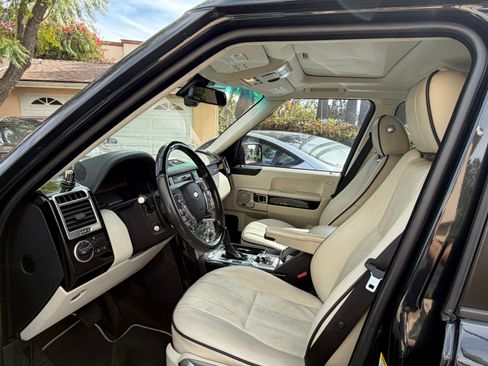 Used 2012 Land Rover Range Rover HSE LUX image 8