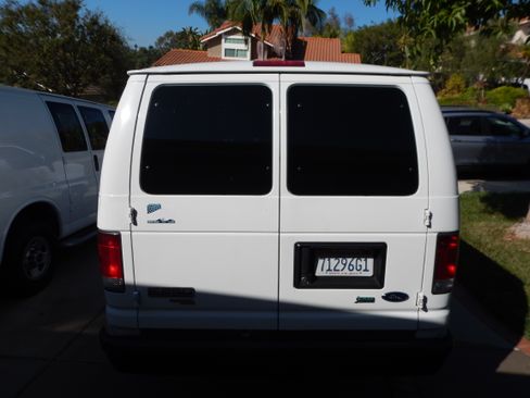 Used 2012 Ford E-250 and Econoline 250 w/ PWR Group image 6