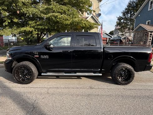Used 2015 RAM 1500 Sport AWD/4WD image 4