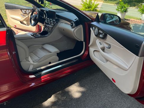 Used 2018 Mercedes-Benz C 300 4MATIC Cabriolet w/ Parking Assist Package image 6