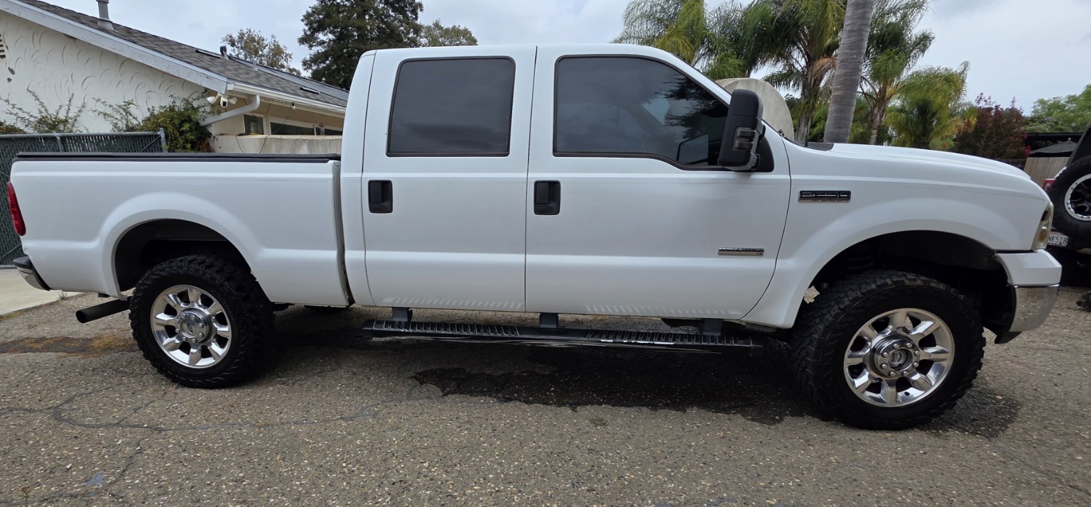 Used 2006 Ford F250 XLT AWD/4WD image 4