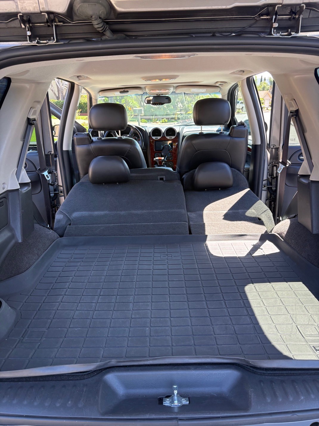 Used 2006 GMC Envoy Denali RWD image 10