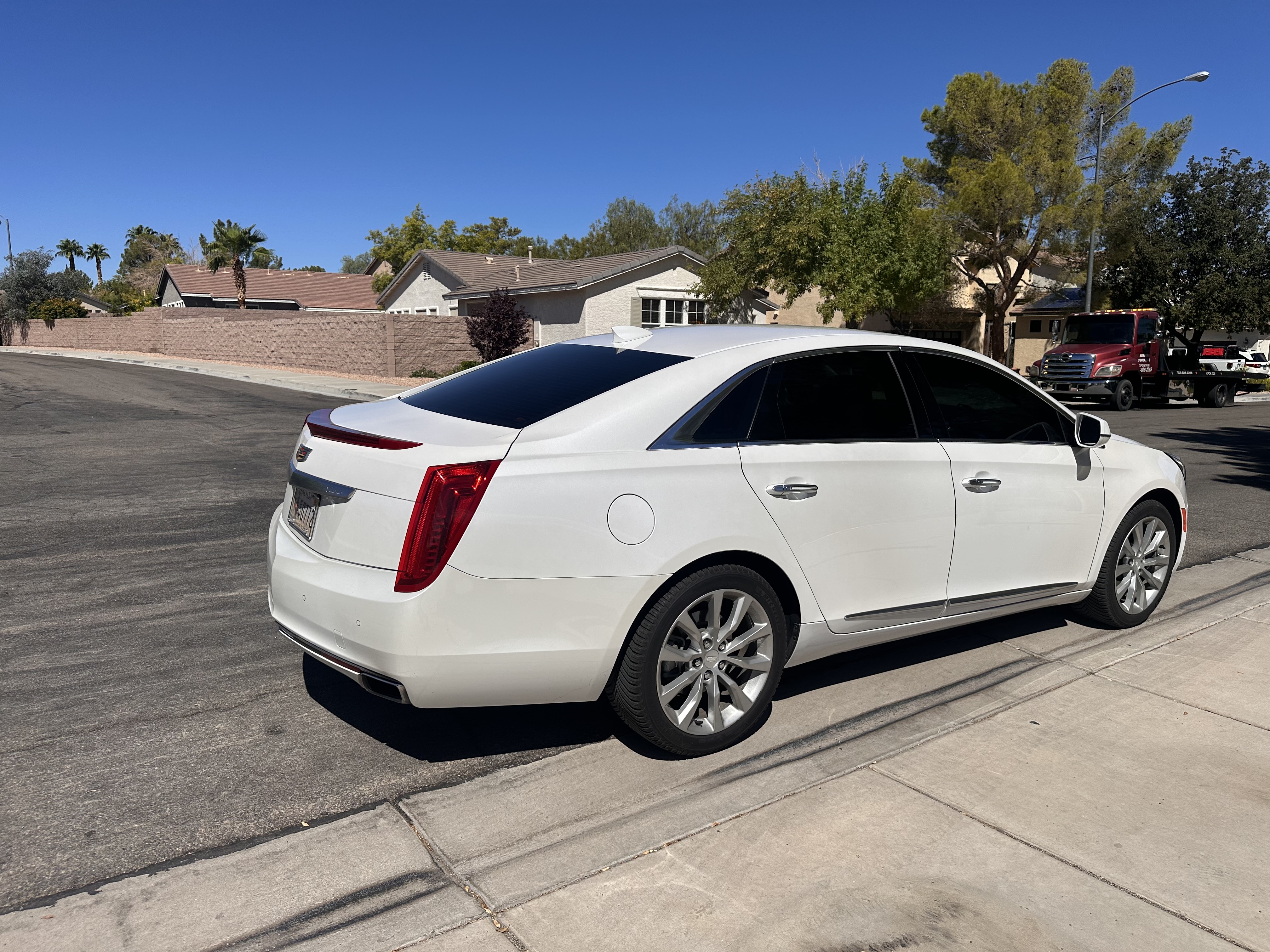 Used 2017 Cadillac XTS Luxury FWD image 5