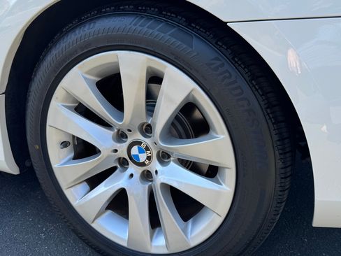 Used 2013 BMW 328i Convertible image 19