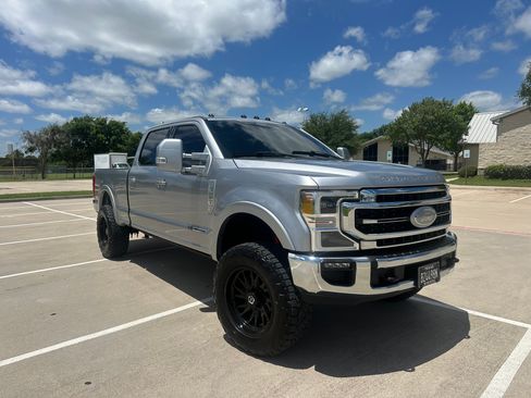 Used 2021 Ford F250 Lariat w/ Tremor Off-Road Package AWD/4WD image 1
