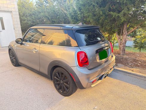 Used 2017 MINI Cooper S FWD image 11