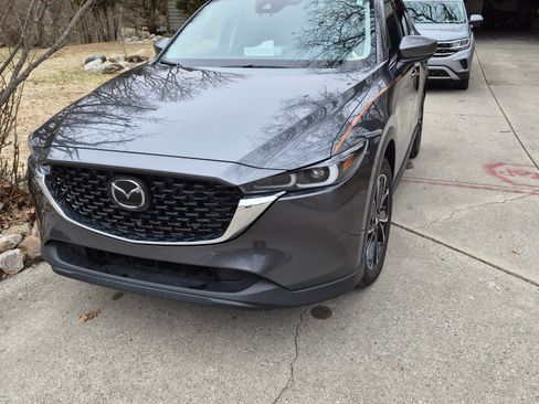 Used 2023 MAZDA CX-5 AWD 2.5 S w/ Premium Package image 12