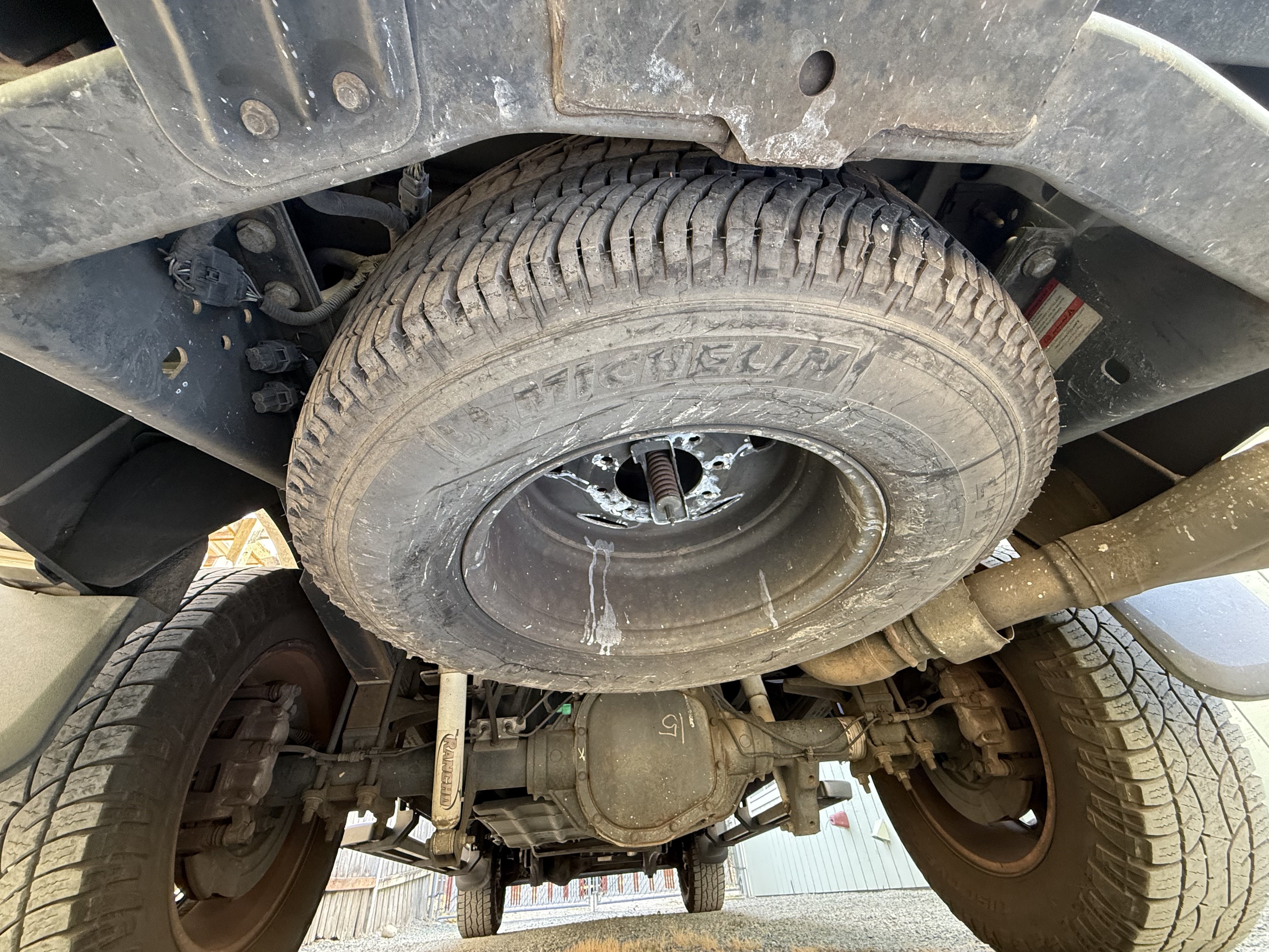 Used 2015 Ford F350 King Ranch w/ FX4 Off-Road Package AWD/4WD image 22