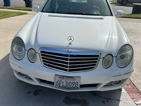 Used 2008 Mercedes-Benz E 350 E 350 Sedan 4D image 6