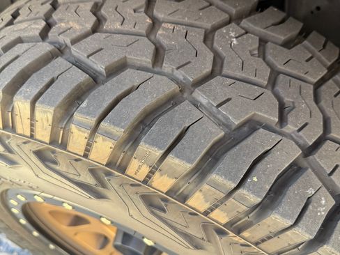 Used 2020 RAM 1500 Laramie image 14