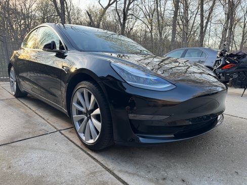 Used 2019 Tesla Model 3 Long Range image 2