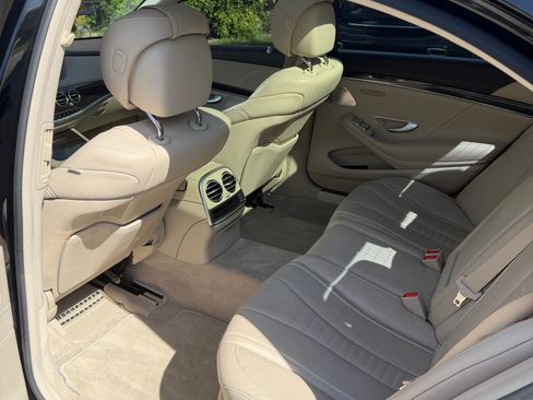 Used 2015 Mercedes-Benz S 550 Sedan image 26