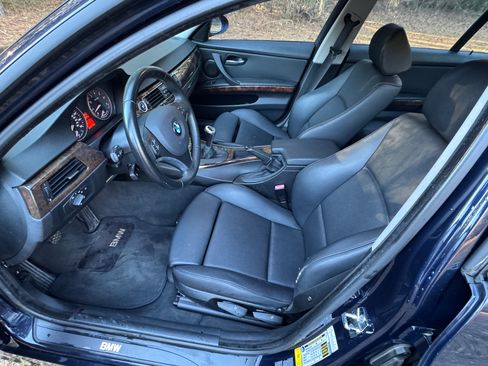 Used 2007 BMW 328xi Sedan image 11