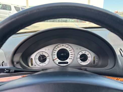 Used 2006 Mercedes-Benz E 55 AMG Sedan image 11