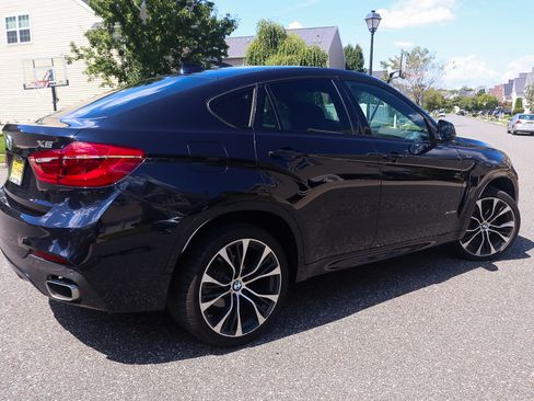 Used 2018 BMW X6 xDrive35i w/ M Sport Package AWD/4WD image 23