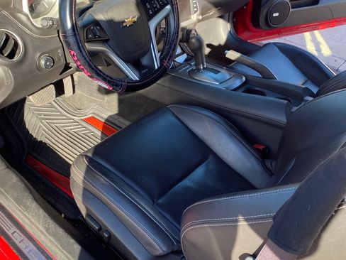 Used 2015 Chevrolet Camaro SS image 14