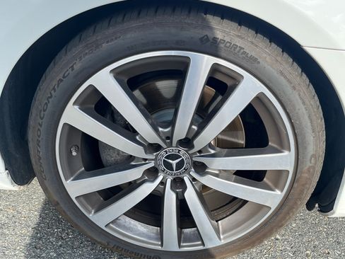 Used 2019 Mercedes-Benz SLC 300 300 Roadster 2D image 5