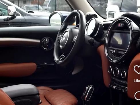 Used 2020 MINI Cooper S FWD image 10