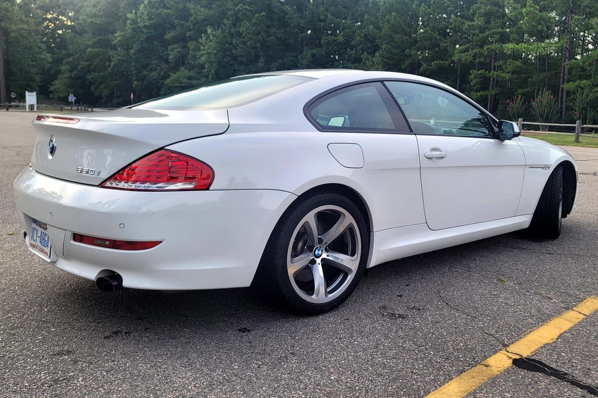 Used 2010 BMW 650i Coupe RWD image 9