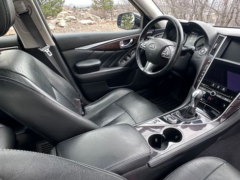 Used 2015 INFINITI Q50 Premium w/ Deluxe Touring Package image 31
