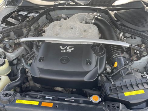 Used 2006 Nissan 350Z Enthusiast w/ (S02) Side Air Bags Pkg image 26