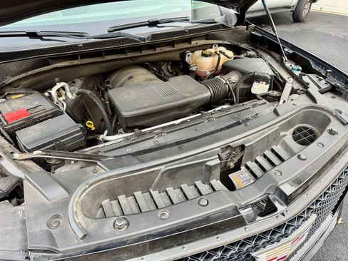 Used 2023 Cadillac Escalade Sport Platinum image 22